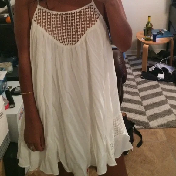 Boutique dress - white - Picture 2 of 4